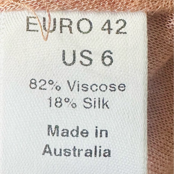 Sass & Bide vintage runway top with sequins.Beautiful piece for your collection - Picture 7 of 7